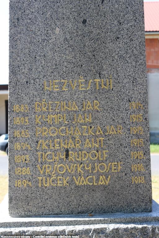CZE2114-1748