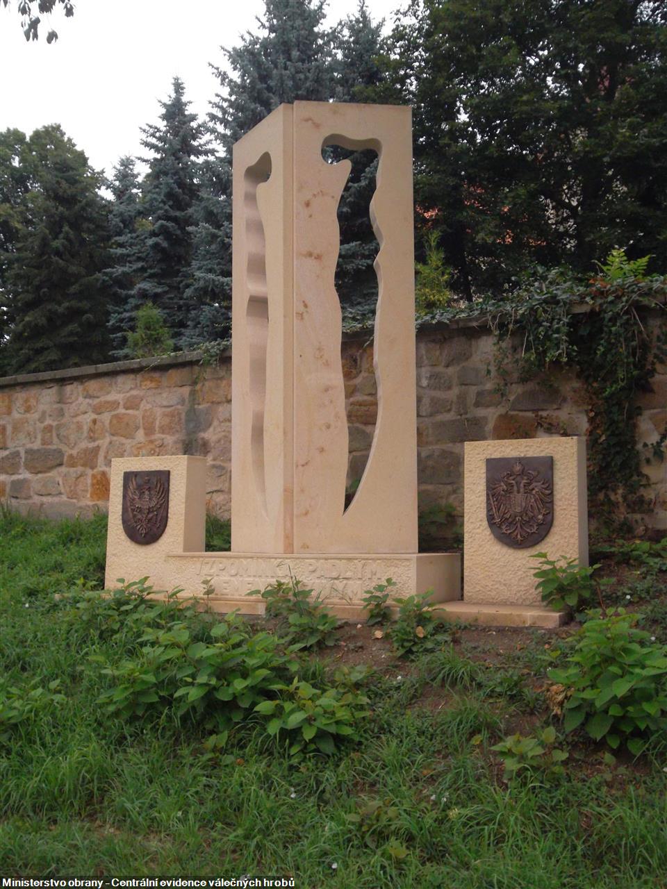 CZE5204-43339