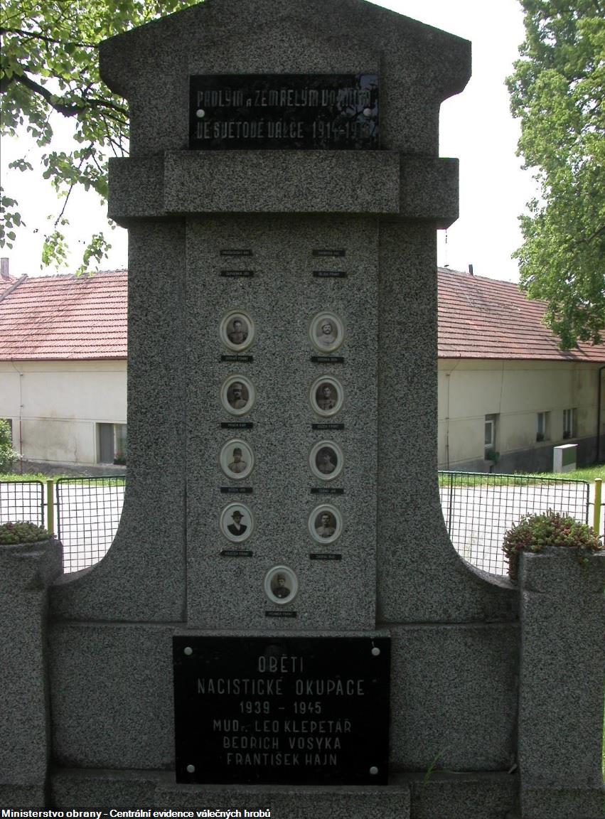 CZE2109-3414