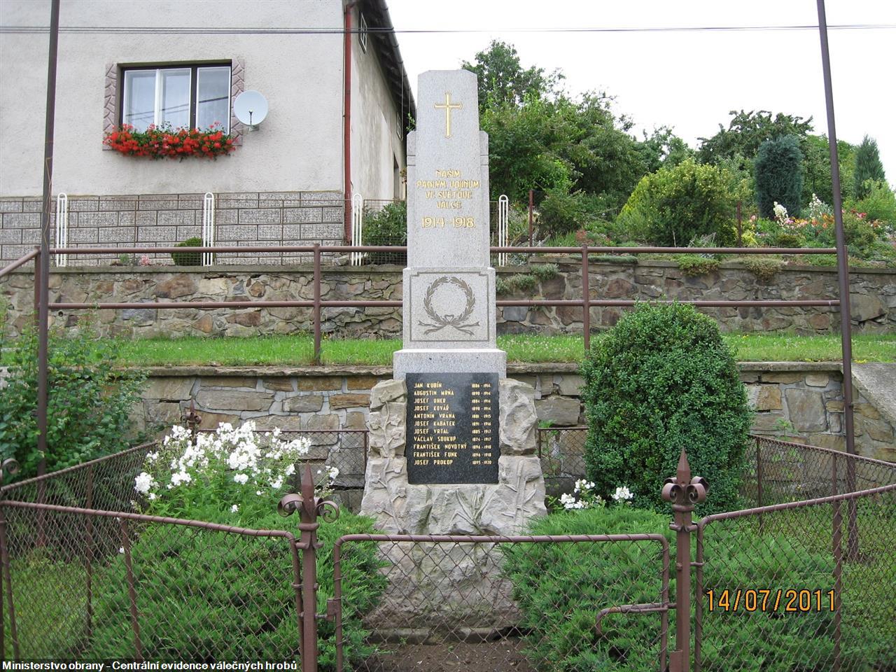 CZE6113-8677