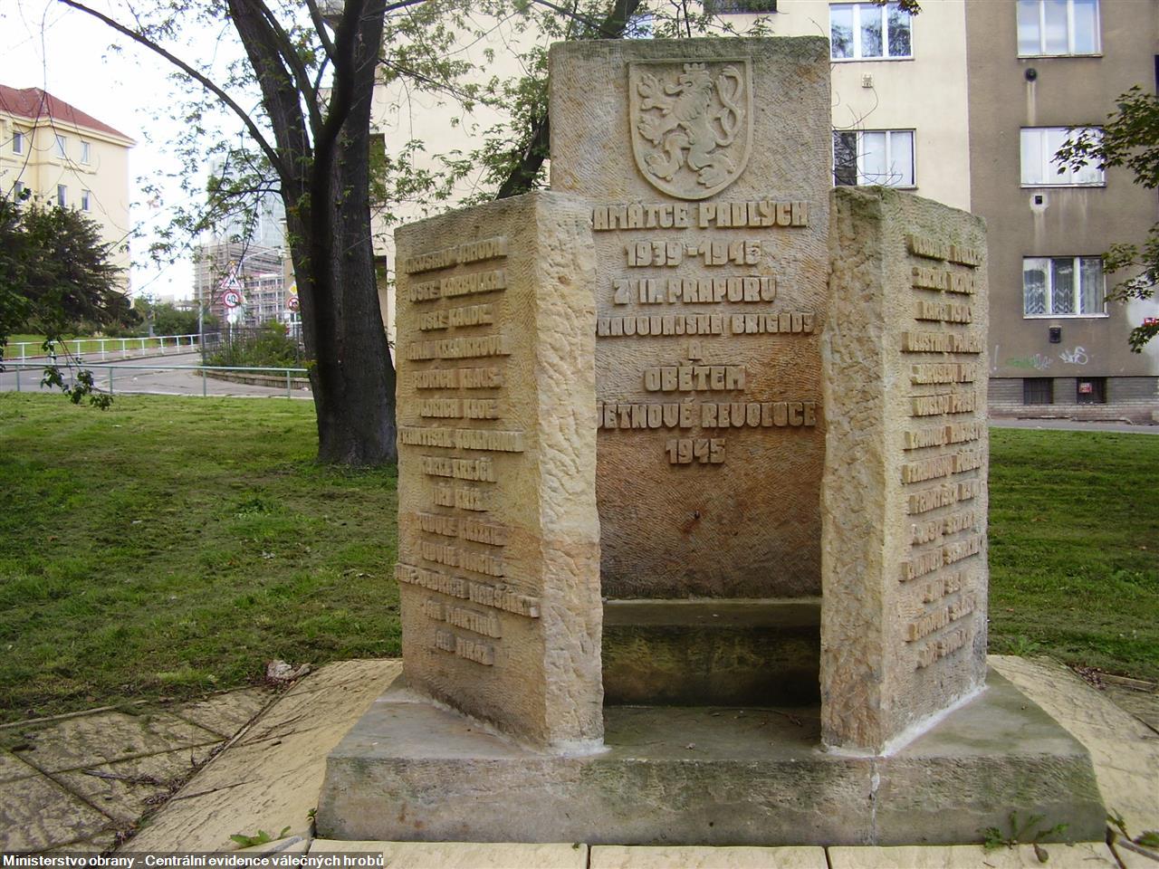 CZE0004-28890